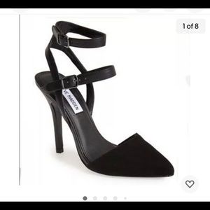 Steve Madden Porttt Leather Point Toe Heel In Black Size 6